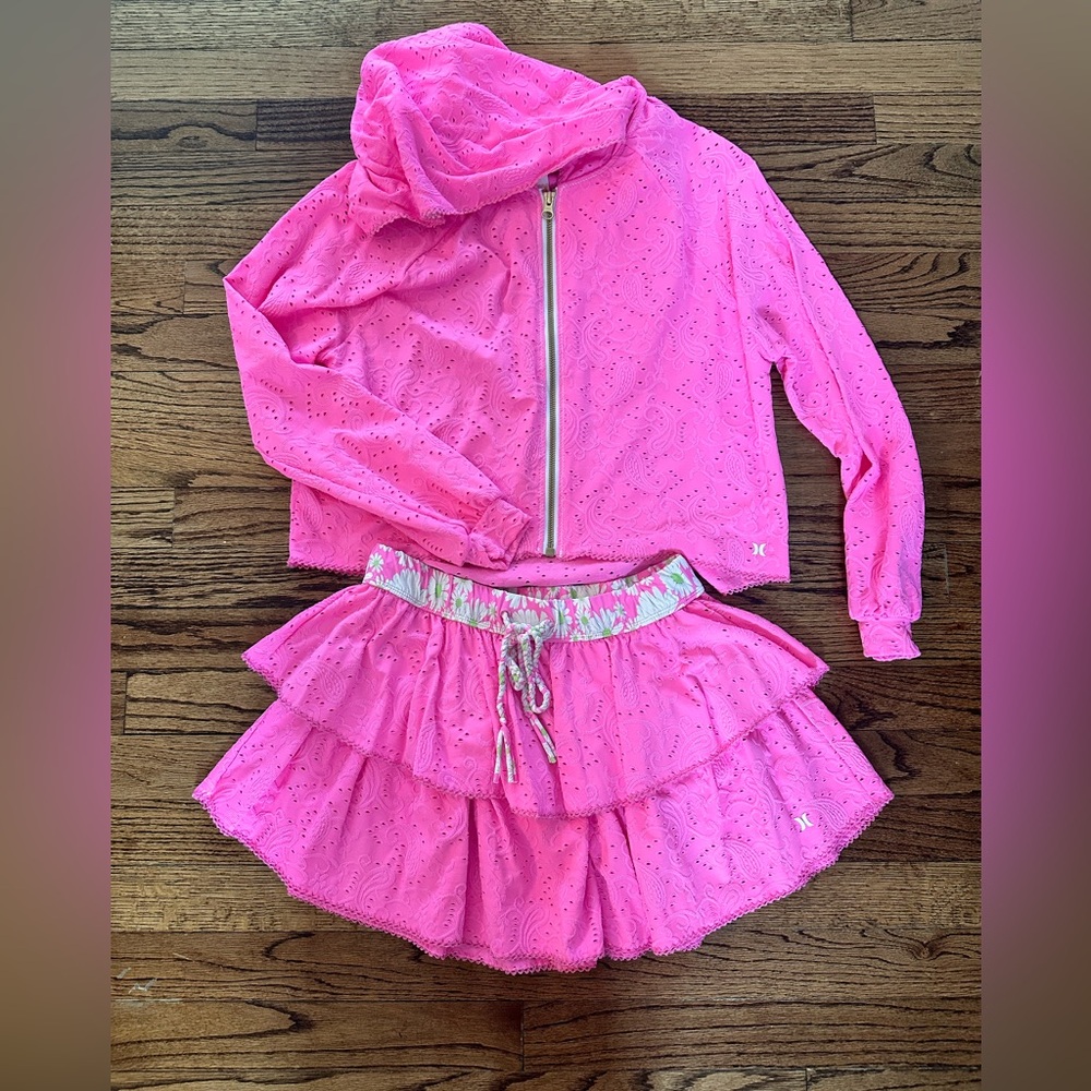 NWOT Loveshackfancy X Hurley Collab leisure outfit.  Size xs.  Jacket & skirt